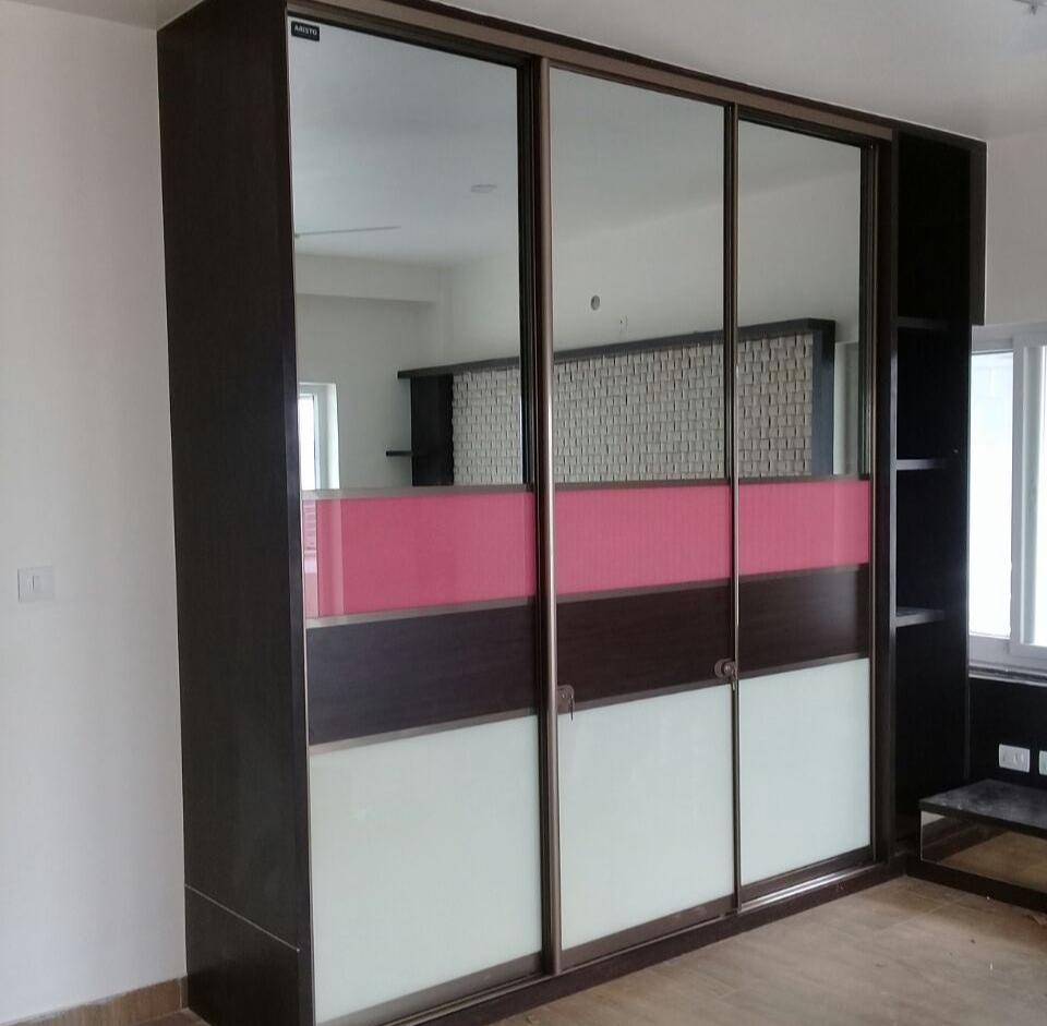 price-of-lacquer-glass-wardrobe-in-delhi-new-delhi-india-best-sliding-hinged-walk-in-glass-lacquer-designs-in-delhi-india